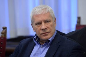 Tadić: Usvajanje rezolucije o Srebrenici nema potreban legitimitet