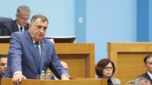 Dodik: Cilj svih napada na Srpsku je imovina