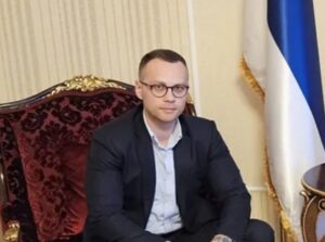 Savić: Onaj koga žele da utamniče ima sve veću podršku svog naroda