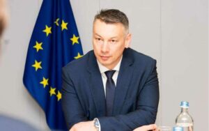 Nešić: Nedopustivo prisustvo pripadnika ministarstva skupovima podrške terorističkim organizacijama