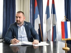Nuždić: Optuženi za ratni zločin na funkcijama – dodatno poniženje jošaničkih žrtava