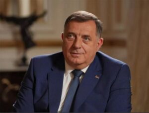Dodik: Šmit ignoriše realnost, on ima problema sa legitimitetom i legalnošću