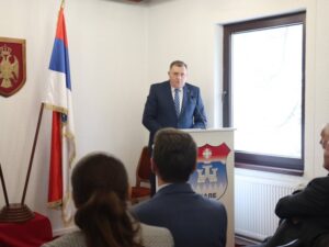 Dodik: Država – najvažnije pitanje oko kojeg se Srbi moraju okupiti