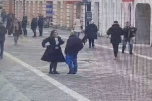 Jovana Kisin napadnuta u paralelnom univerzumu