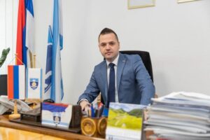 Načelnik Foče: Helezova izjava o vojnom kampu na Magliću gnusna laž