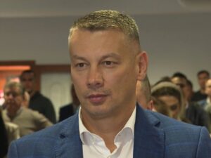 Nešić: Neću da se bavim Šmitovom srećom, već zaštitom ustavnog poretka koji on ugrožava