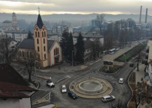 PANIKA U TESLIĆU Vozač i suvozač „volva“ mamili djecu slatkišima, reagovala policija