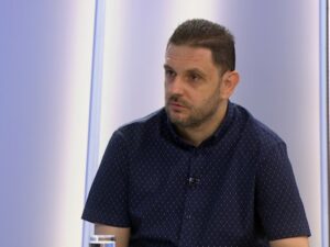 Srbi neće dozvoliti da istoriju Srpske piše “ljubitelj nacističkih jedinica Kristijan Šmit”