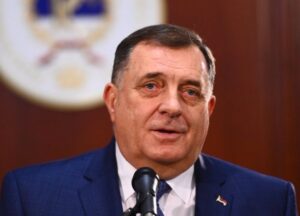 Dodik: Razgovorima u Mostaru mogu biti nezadovoljni samo turista Šmit i svjetski putnici