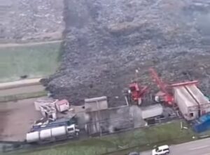 Pogledajte kako iz vazduha izgleda ogromni odron smeća na zagrebačkoj deponiji (VIDEO)