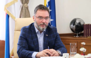Košarac poručio Marfiju: Idite u vašu zemlju pa tamo provodite Marfijeve zakone