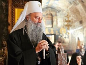 Patrijarh Porfirije stigao u Pećku patrijaršiju, na Kosovu i Metohiji dočekuje Božić