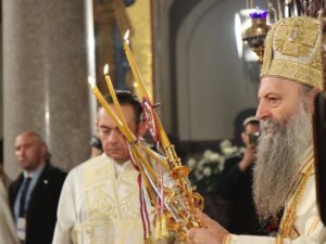 Patrijarh Porfirije: Srpska je izraz vijekovne težnje srpskog naroda da živi u slobodi, pravdi i miru (FOTO)
