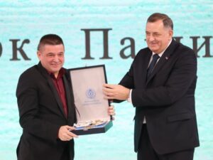 Baja Mali Knindža: Orden velika čast i ponos, hvala velikom čovjeku Miloradu Dodiku!