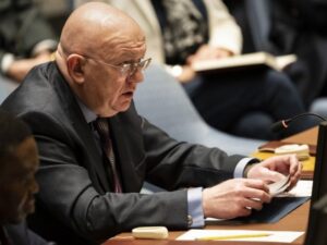 Nebenzja: Američki i britanski udari na Hute su očigledna vojna agresija