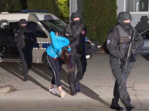 Osumnjičeni za ubistvo u Doboju sprovedeni u Okružno tužilaštvo