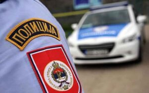 Policajac povrijeđen, napadač na psihijatriji