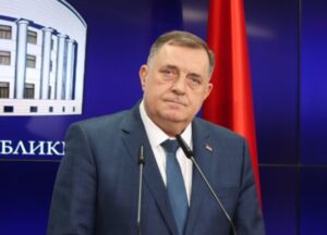 Dodik: Nezavisnost Srpske ako Šmit interveniše u vezi sa imovinom