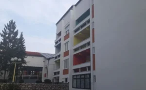 Dom u Tuzli se oglasio o slučaju zlostavljanog djeteta iz Srebrenika