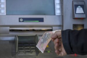 Dinar zabranjen na Kosovu i Metohiji