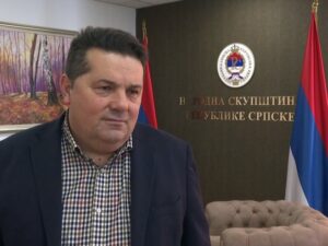 Stevandić: Stranci krivi za stanje, Amerikanci pritisnuli “trojku”