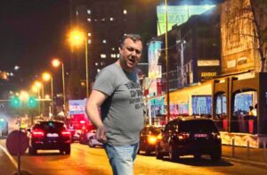 Ovo je policajac koji je izvršio ubistvo u tržnom centru u Tuzli