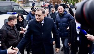 Suđenje Dodiku – nastavak rata neoružanim sredstvima