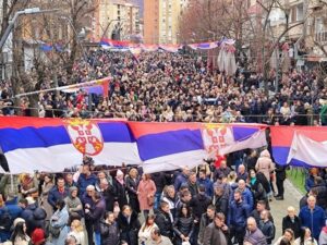 Na skupu u Kosovskoj Mitrovici zatraženo ukidanje odluke o dinaru i prava za Srbe