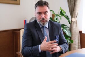 Košarac: U vrijeme globalnih promjena važno afirmisati politiku predsjednika Dodika
