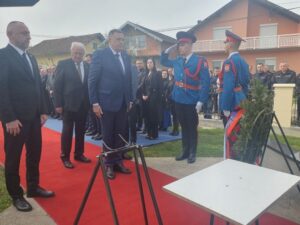 ZLOČIN BEZ KAZNE: Sjećanje i pomen svirepo ubijenim srpskim civilima u Sijekovcu