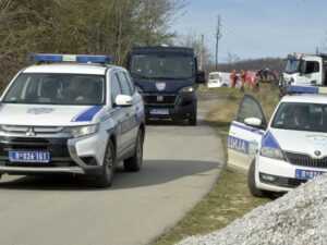 PETI DAN POTRAGE ZA MALOM DANKOM: Policija sa majkom uradila rekonstrukciju njihovog kretanja