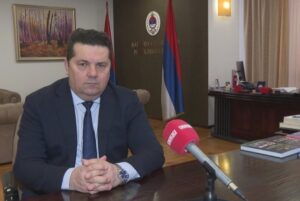 Stevandić: Šmit da uzme prvi avion i vrati se u Njemačku