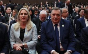 Еrdogan otvorio forum u Antaliji, prisustvuju Dodik i Cvijanović
