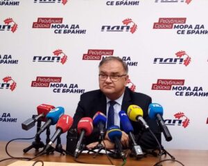 Zašto Mladen Ivanić dolijeva ulje na vatru i poziva na bojkot izbora?