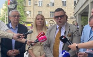 Zavetnici predali krivičnu prijavu protiv Dinka Gruhonjića i Ane Lalić