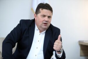 Stevandić: Rezolucija o Srebrenici demonstracija novog kršenja međunarodnog prava
