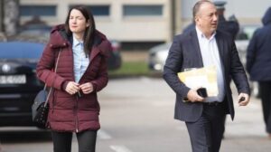 NALOG STRANACA ILI LIČNA ODLUKA: Opozicija neće Izborni zakon Republike Srpske niti miting “Srpska te zove”