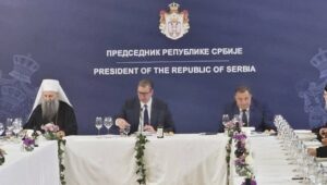 Dodik i Vučić na ručku sa patrijarhom i episkopima