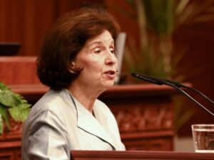 Predsjednica Sjeverne Makedonije: Nisam konsultovana u vezi sa rezolucijom o Srebrenici