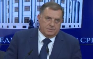 Dodik: Izlazimo na izbore, ne dozvoljavamo opoziciji da rasturi Srpsku