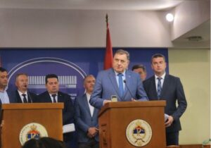 Dodik: Kukavčki čin opozicije, ne interesuju ih građani Srpske