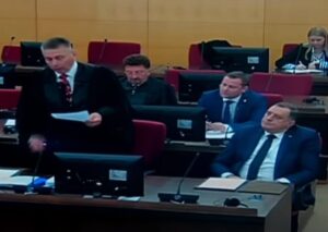 Pripremljena odbrana Dodika i Lukića