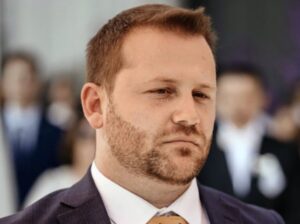 Lukić: Upitne odluke CIK-a za izradu izbornog materijala