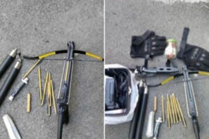 Uhapšen muškarac sa samostrijelom, pokušao da uđe u dvorište MUP-a