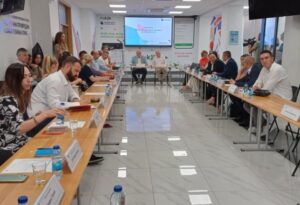 Okrugli sto posvećen uticajima američkih sankcija: Potrebna pomoć da se sačuvaju radna mjesta i investicije