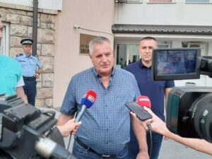 Višković se dobro osjeća, sutra nastavlja s redovnim poslovnim aktivnostima