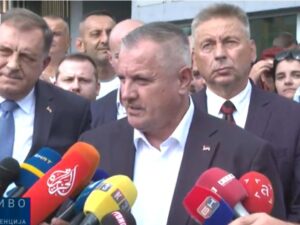 Višković: Naš odgovor je – budimo jedinstveni i zaštitimo Srpsku