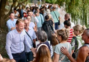 Stanivuković otvorio novo šetalište uz Vrbas: Šminka za grad dok infrastruktura propada