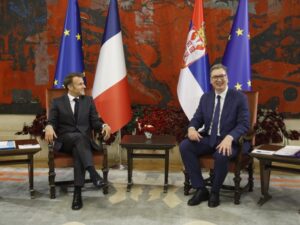 Makron ćirilicom na mreži Iks: Iskrena je radost vratiti se u Srbiju (FOTO/VIDEO)