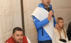 Vlasnik firme koja dobija tendere od gradonačelnika na PDP tribini: Goran Kos kao politička podrška Stanivukoviću uz milionske poslove